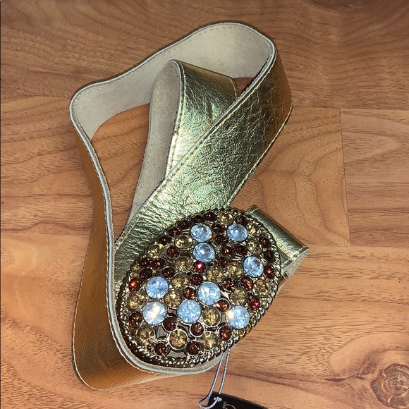 NWT Bebe Jeweled Belt Buckle and Crackled Belt